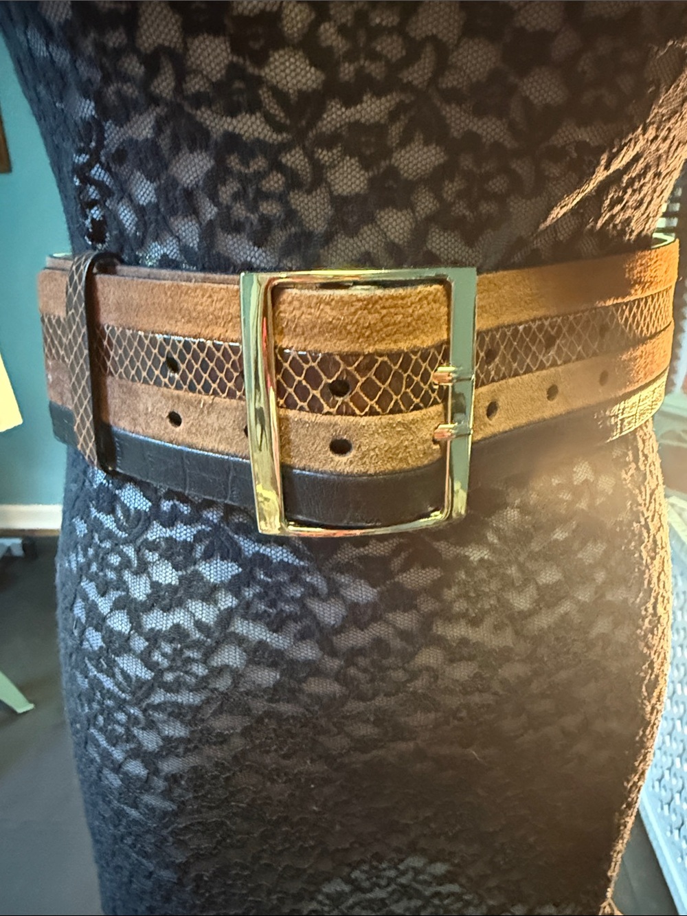 White House Black Market Brown /Black Mixed-Texture Belt with Gold Buckle
